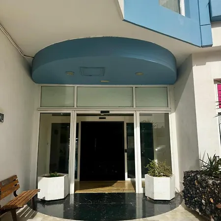 Modern Park - Pool View & Terrace 아파트 산미겔데아보나